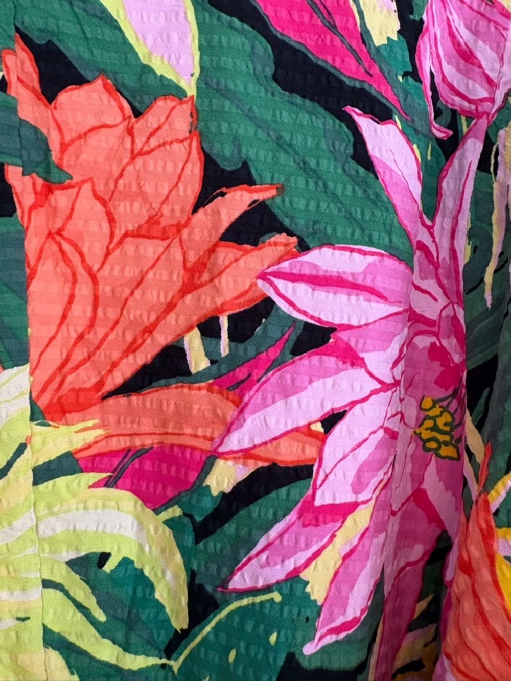 H&M NWT Tropical Floral Maxi Wrap Dress. Size XL. Viscose/Cotton. Adjustable - Picture 13 of 16